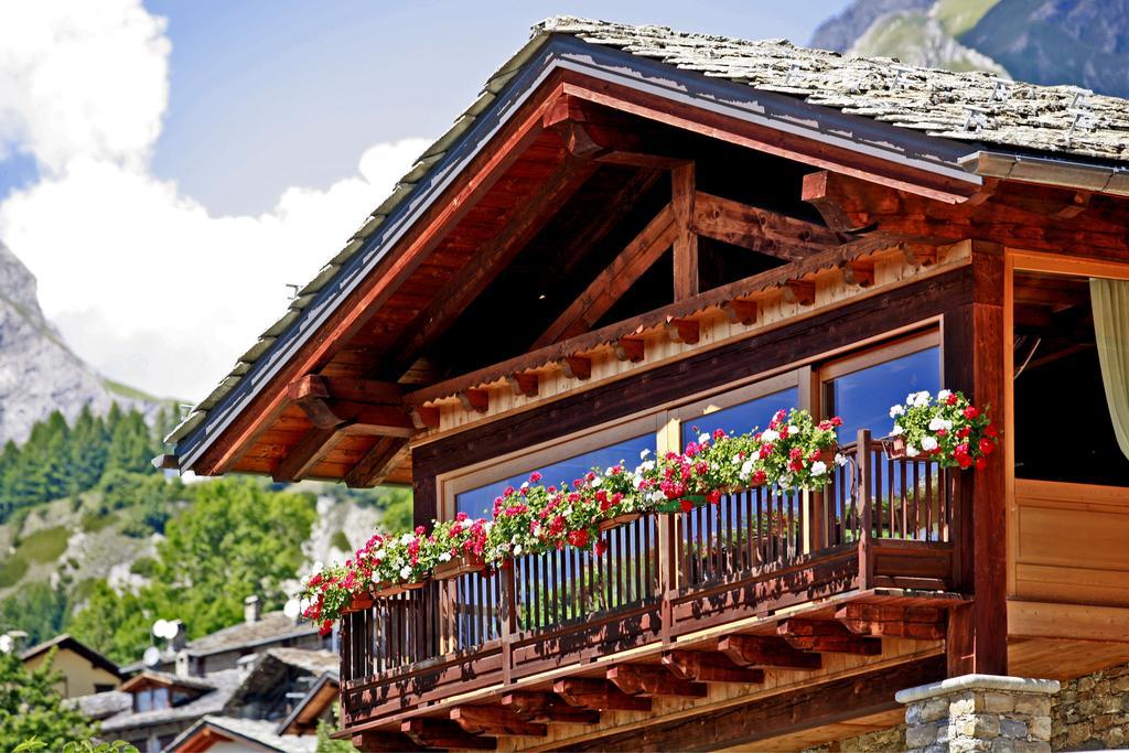 Les Combes Otel La Salle Dış mekan fotoğraf