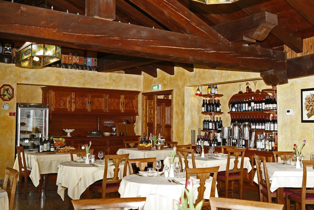 Les Combes Otel La Salle Dış mekan fotoğraf