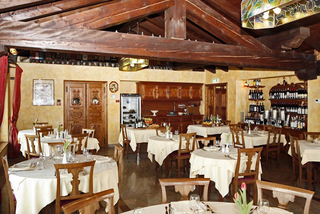 Les Combes Otel La Salle Dış mekan fotoğraf